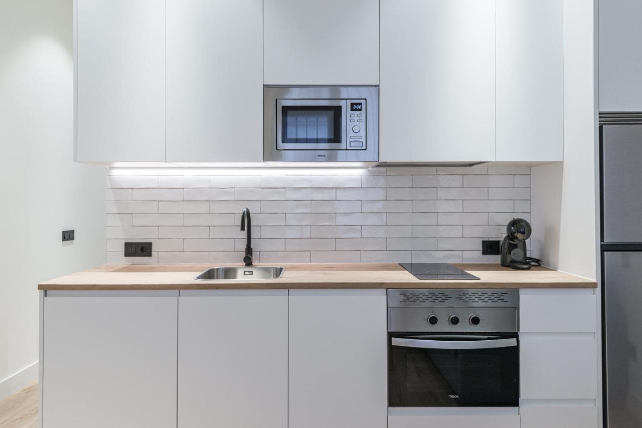 Apartament Jes B Close To Bernabeu Stadium مدريد المظهر الخارجي الصورة
