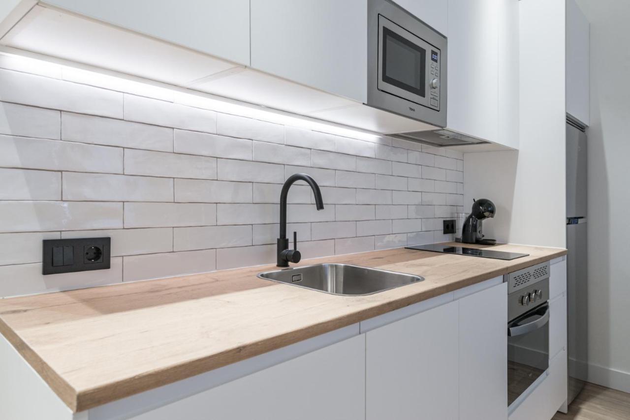 Apartament Jes B Close To Bernabeu Stadium مدريد المظهر الخارجي الصورة